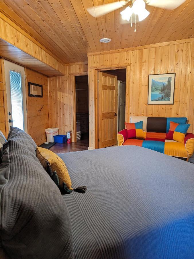 Sundance Country Lodge B&B Marlboro ภายนอก รูปภาพ